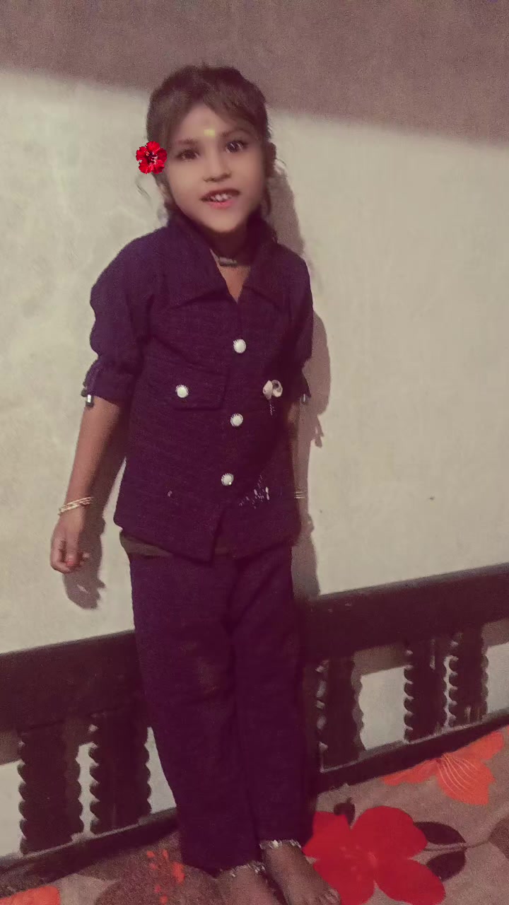 @Anshika. queen👑💍👸
