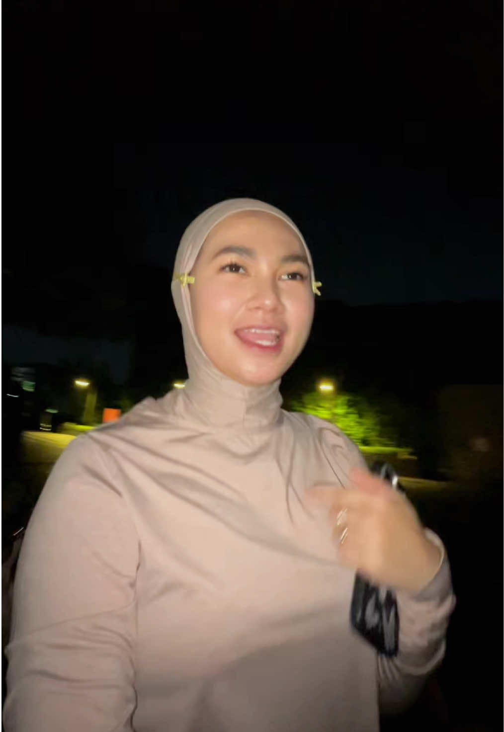 @loliii𐙚⋆&deg;.