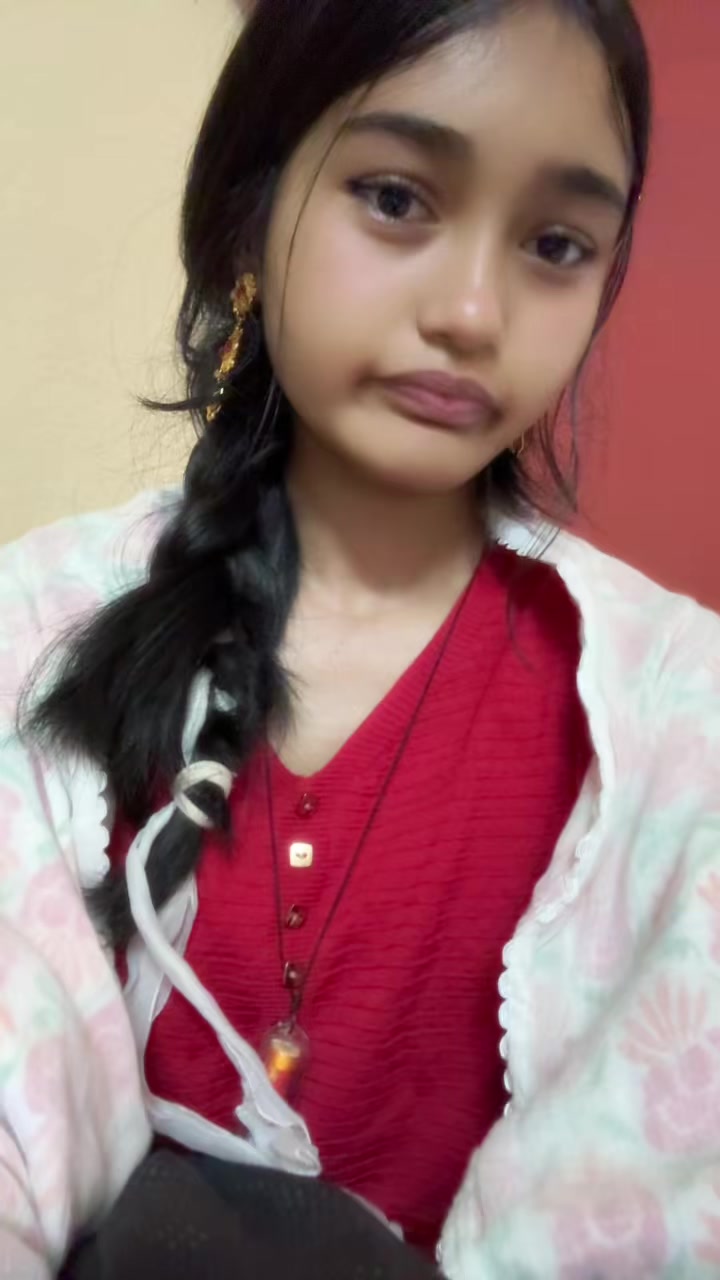 @Aashma Lo Tamang 🫶🏼🎀