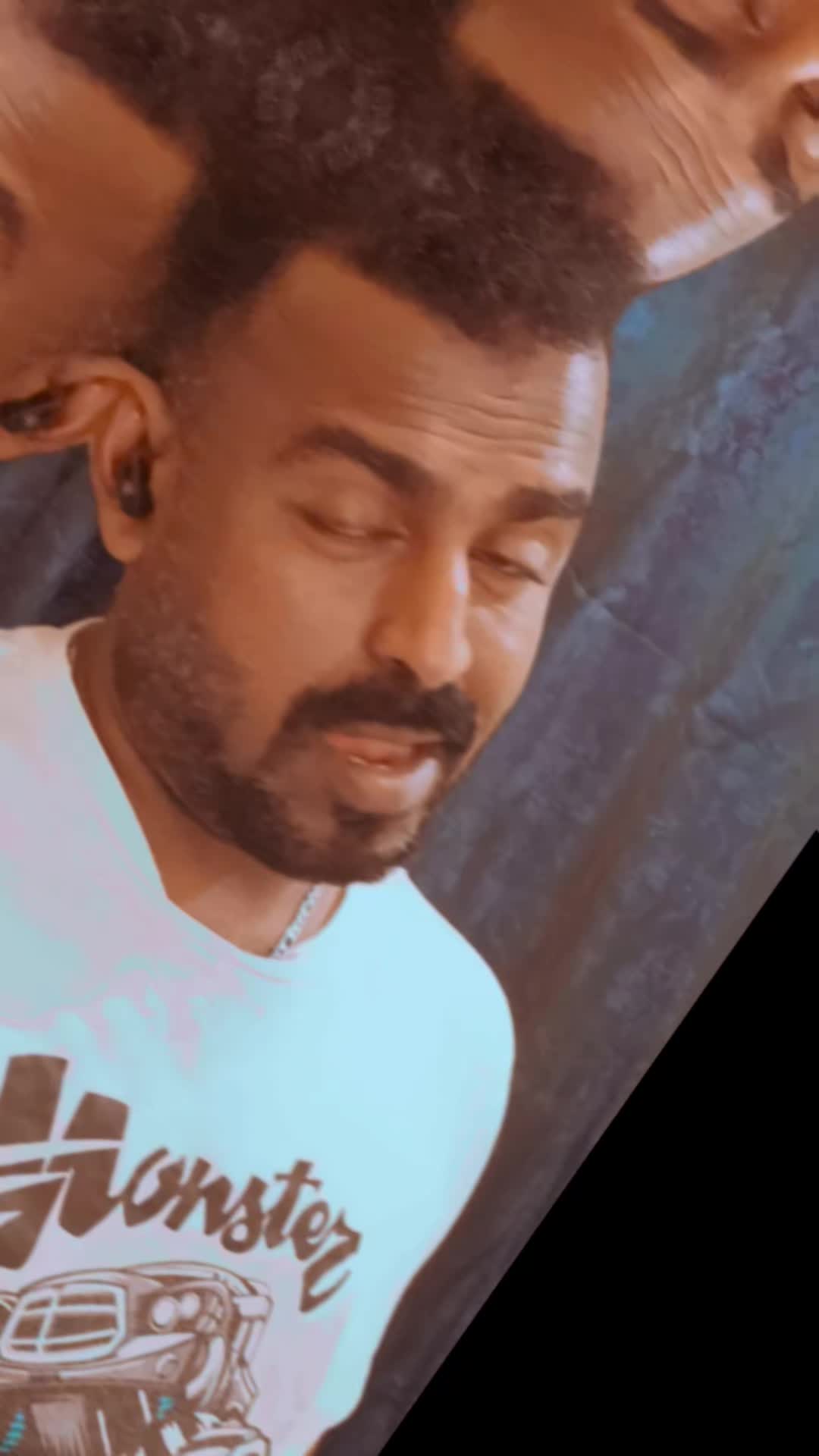 @SATHIRIYAN26