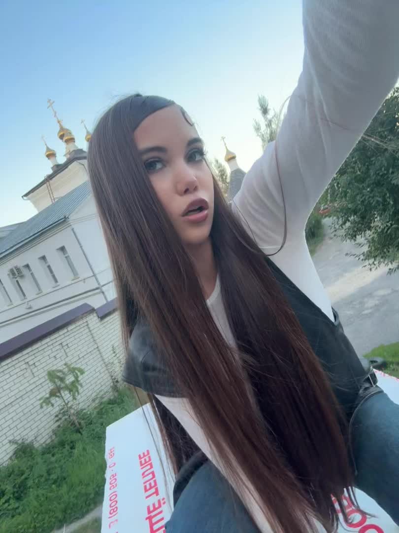 @lilishes