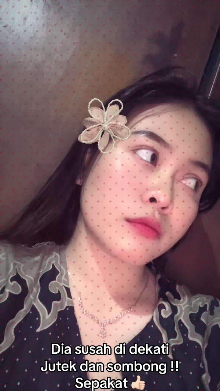 @Ella eriya br Tarigan