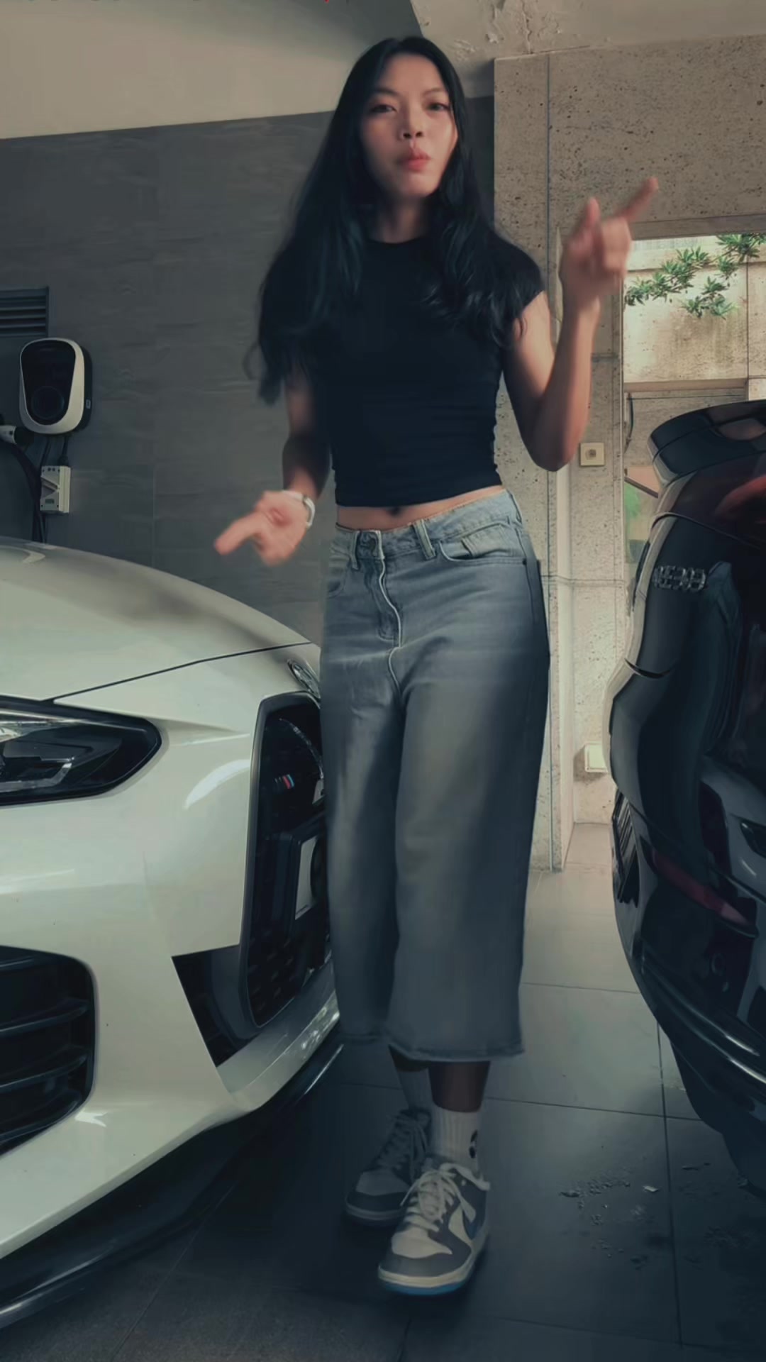 @%
