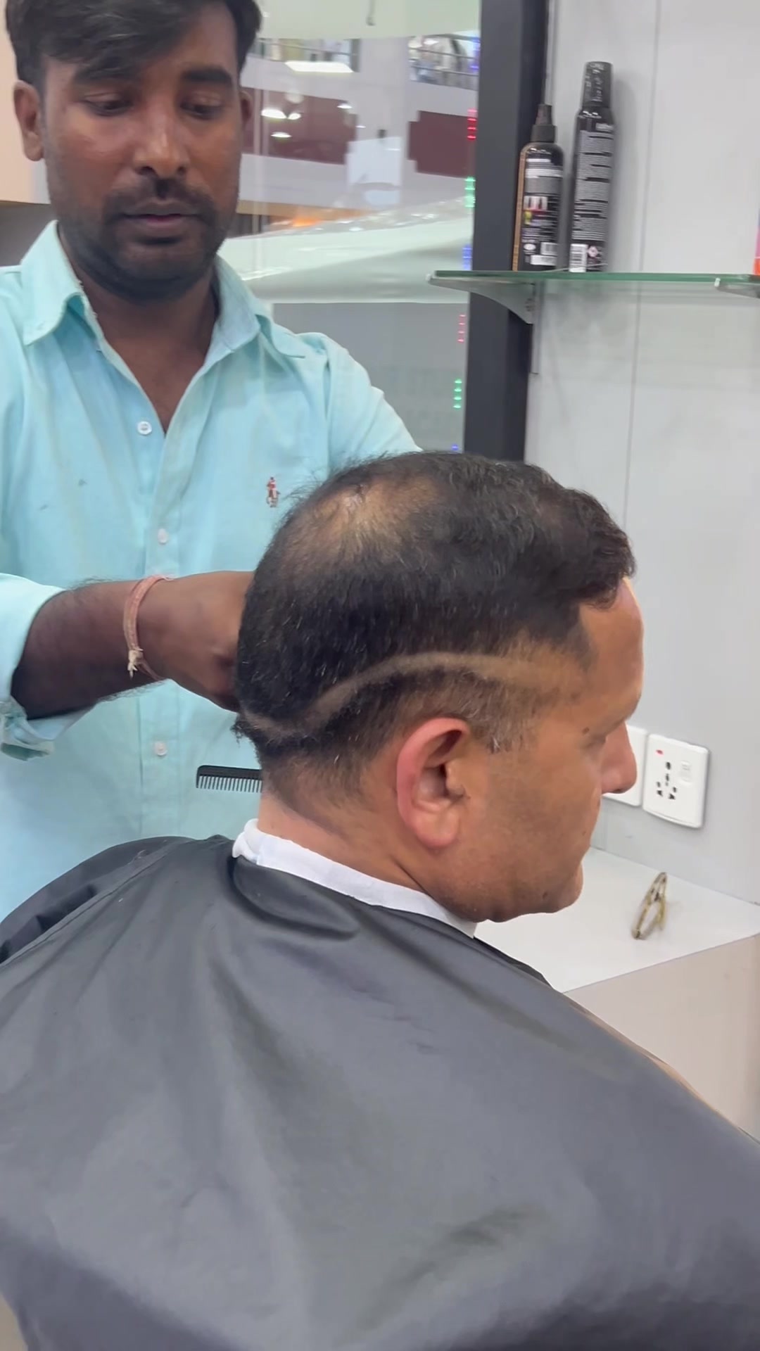 @vipinhairstudioandbeauty