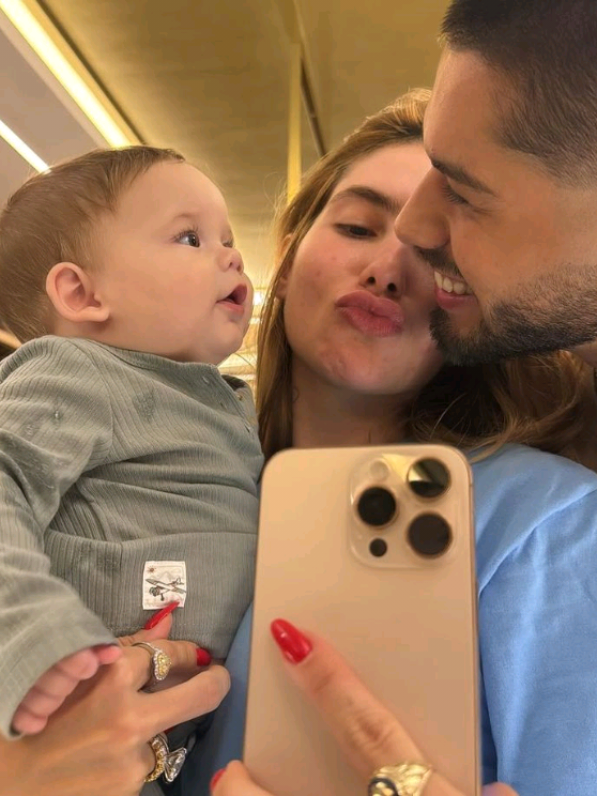 @cfvivibora