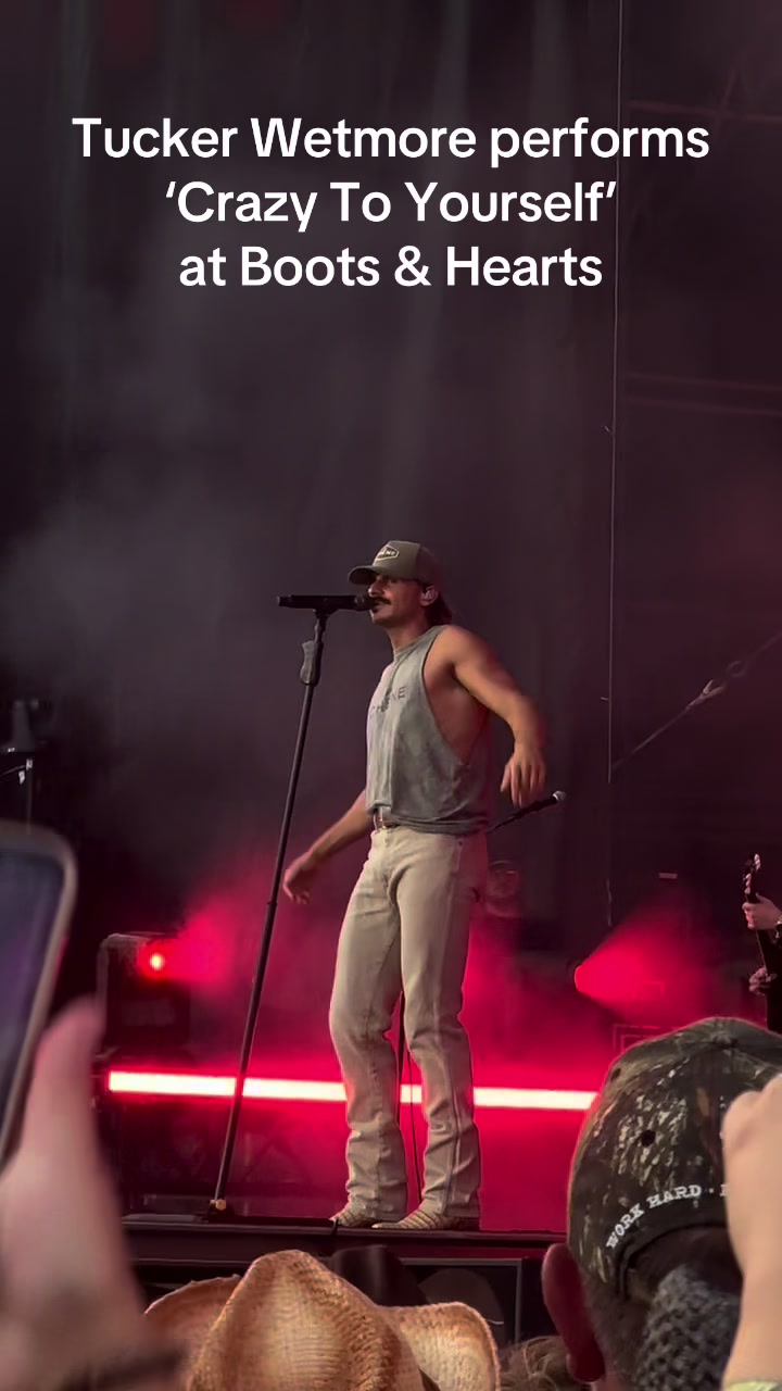 @Toronto's New Country 93.5