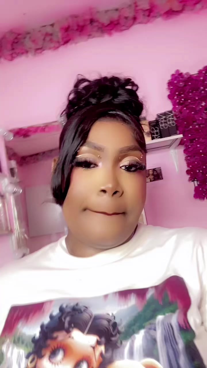 @pinky_boo