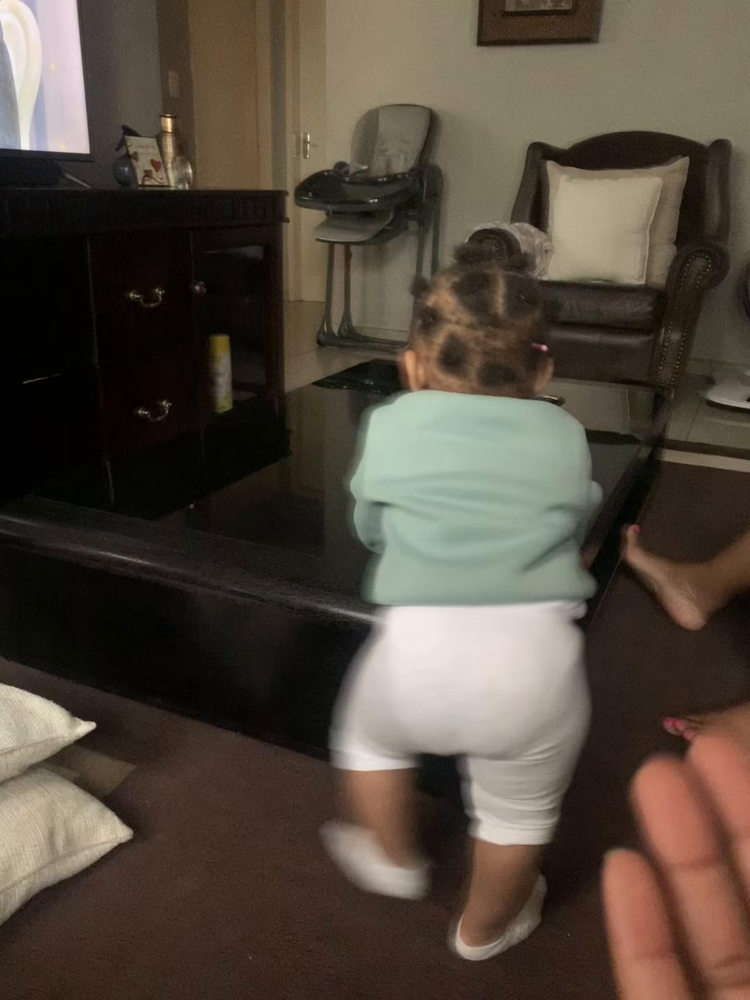 @clem_nea