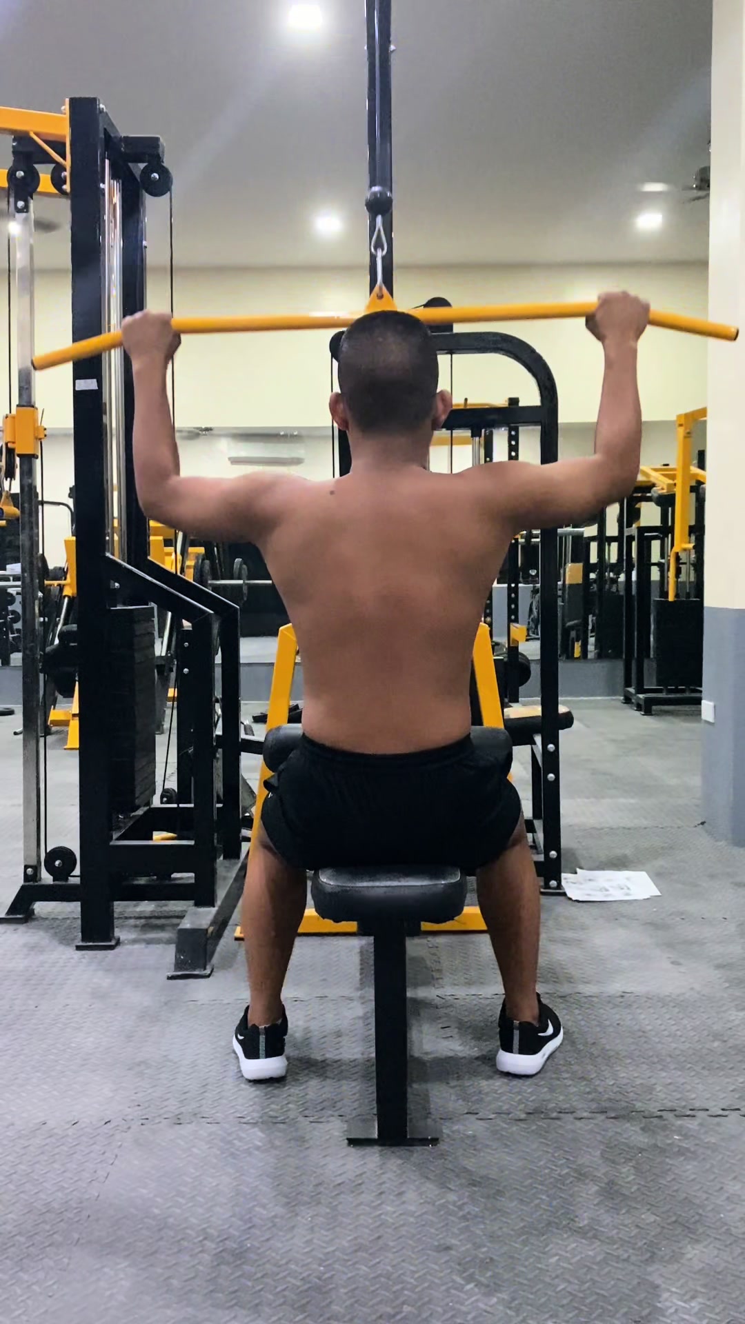 @Young Fitness GYM