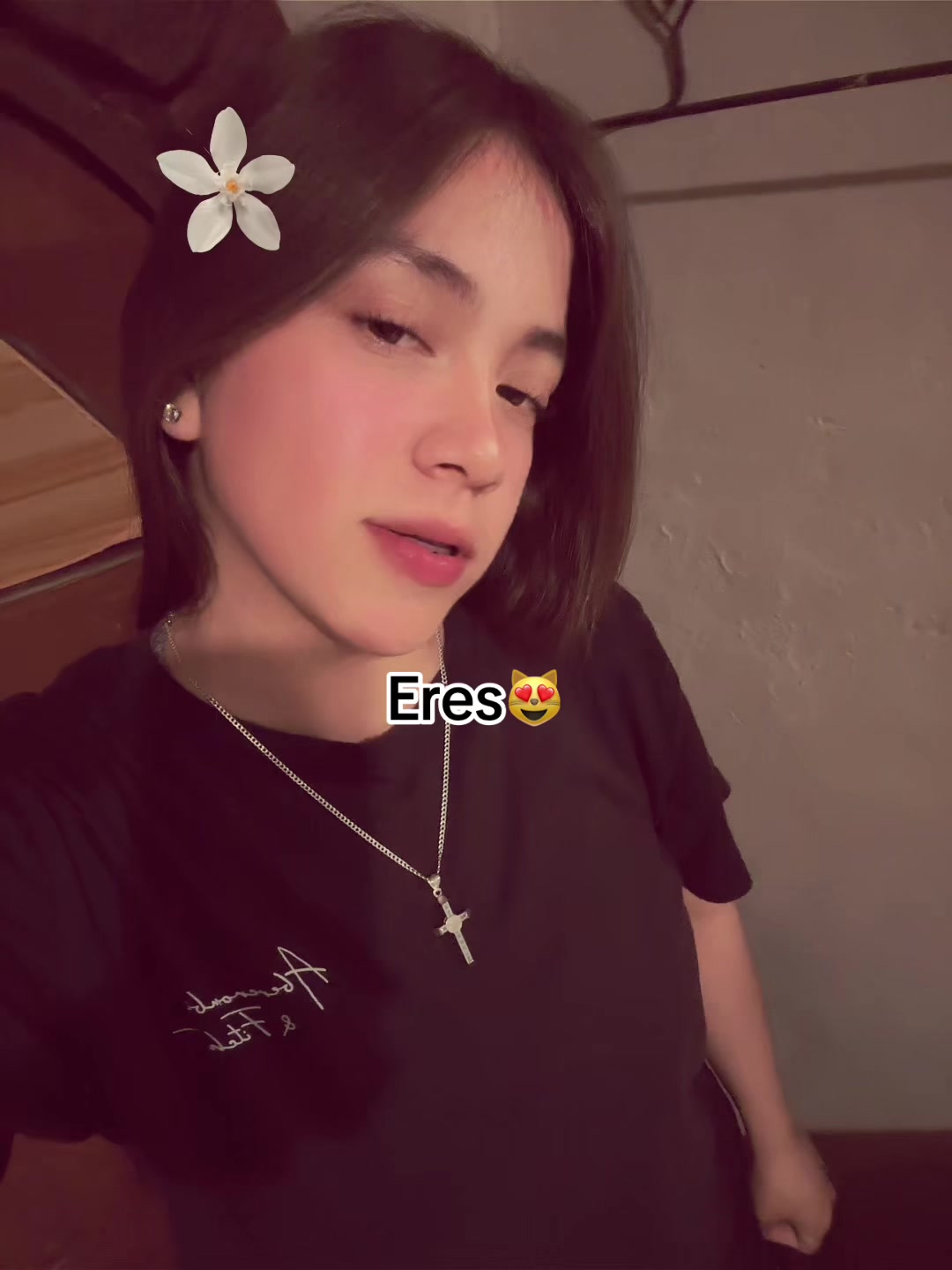 @Jenifer Flores🖤