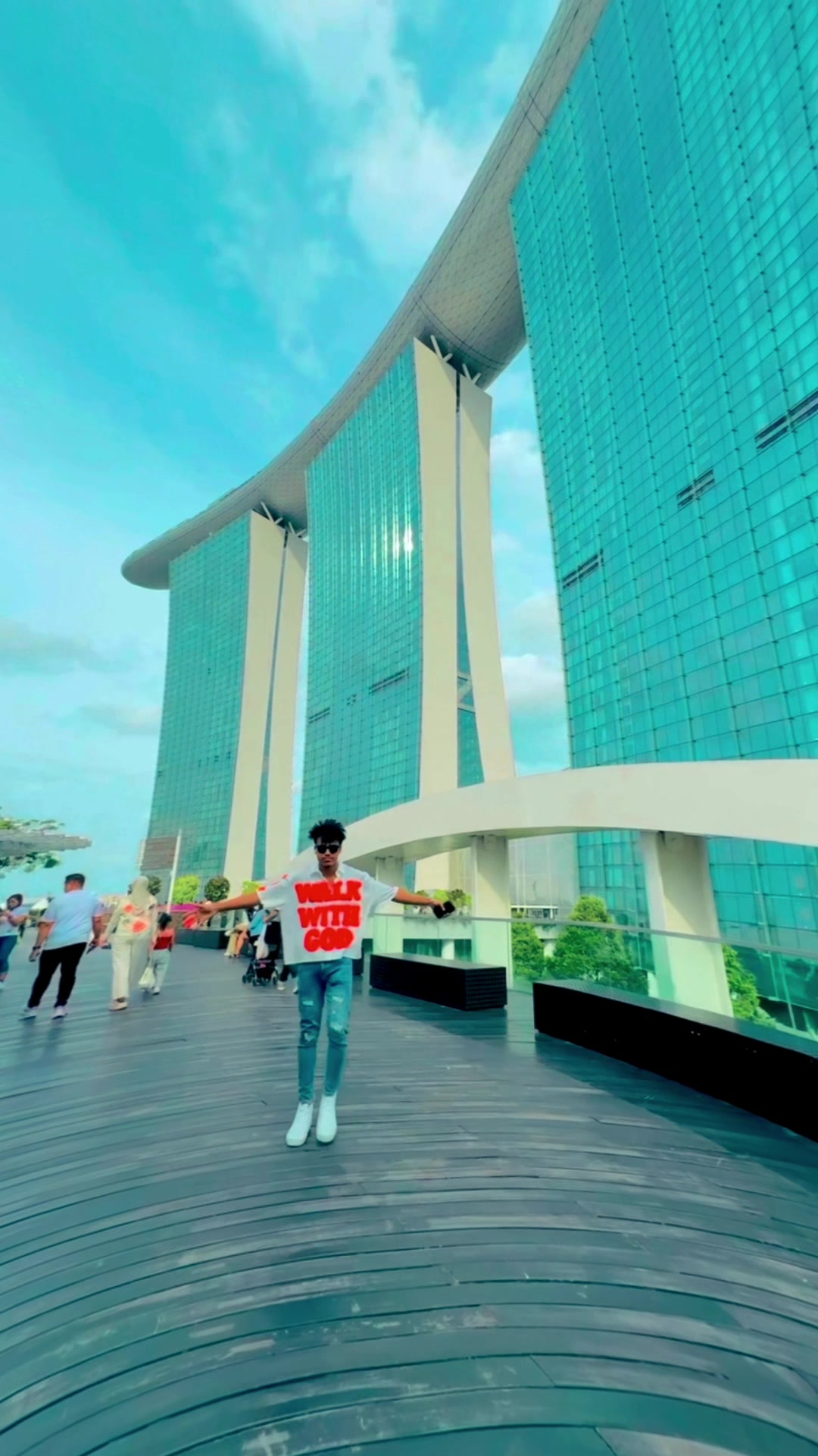 @🇸🇬 Aʀɪʏᴀɴ Aᴘᴜʀʙᴏ 