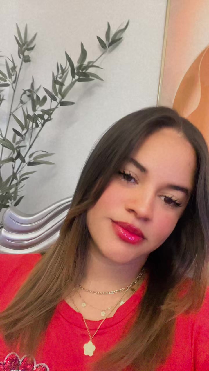 @Angie Medina👸🏼