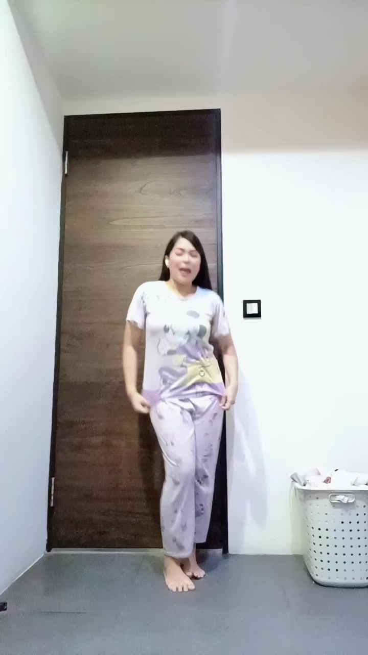 @Jayzhel M. Non💚🤍❤️🇵🇭🇹🇼