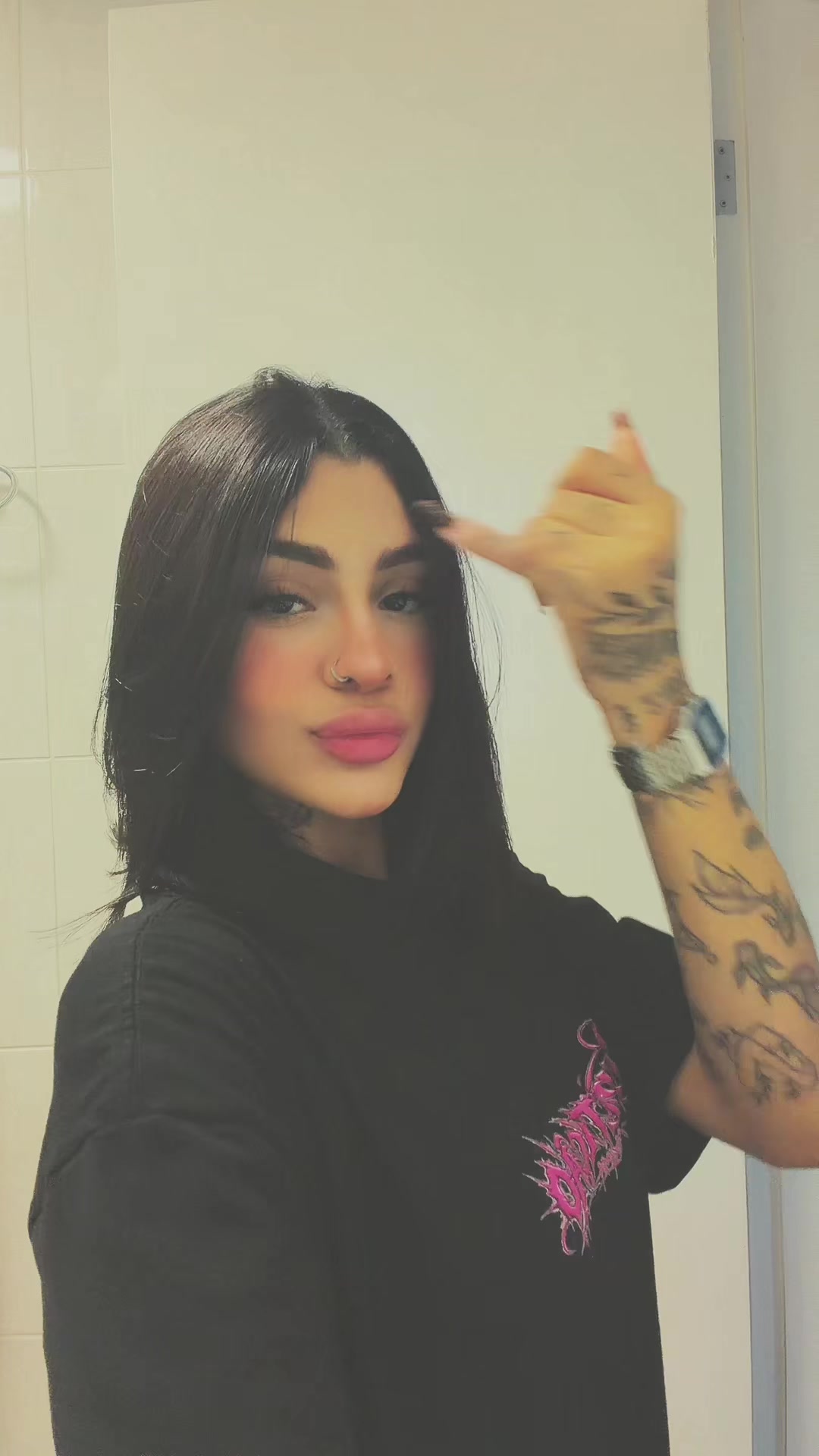 @Thaina Rocha 🐺