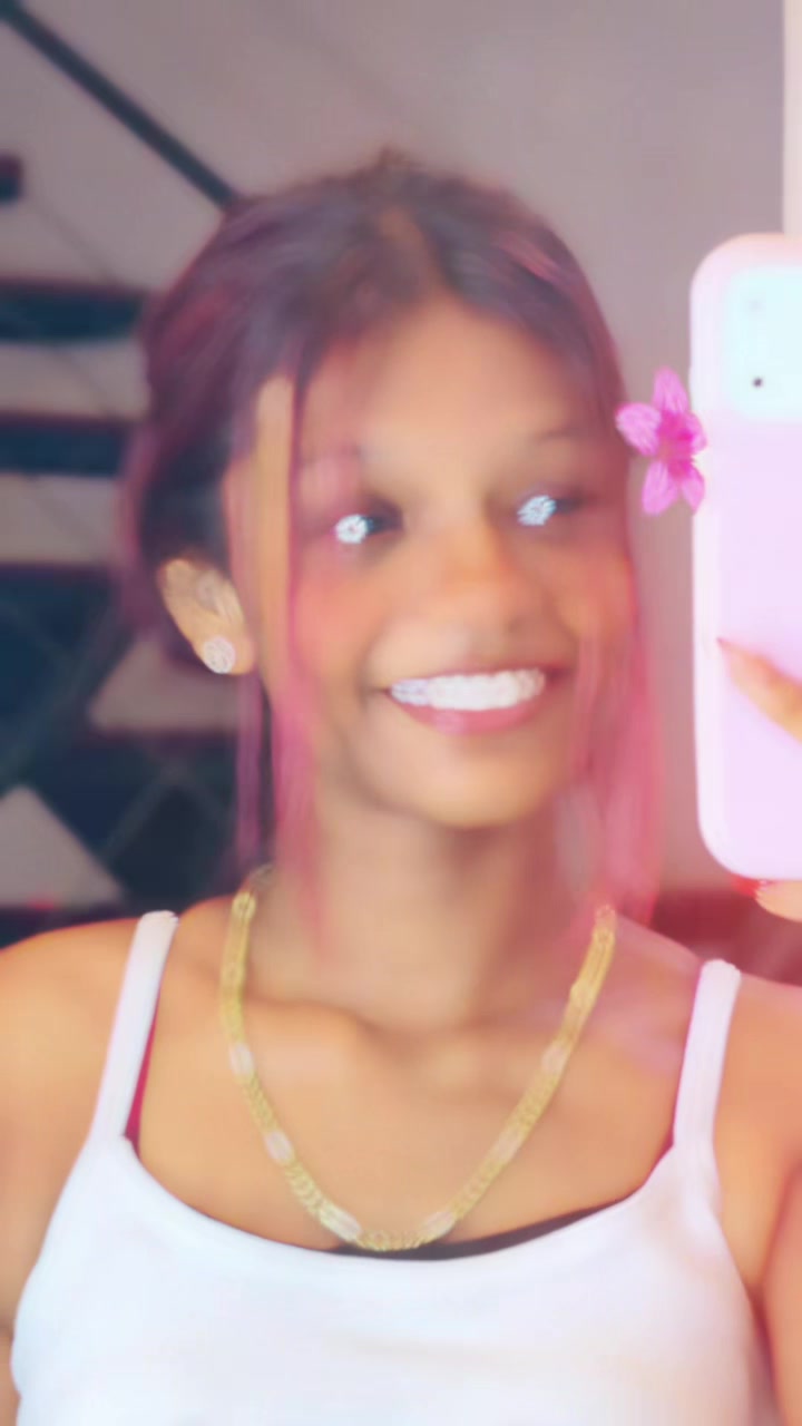 @Nadu🍒