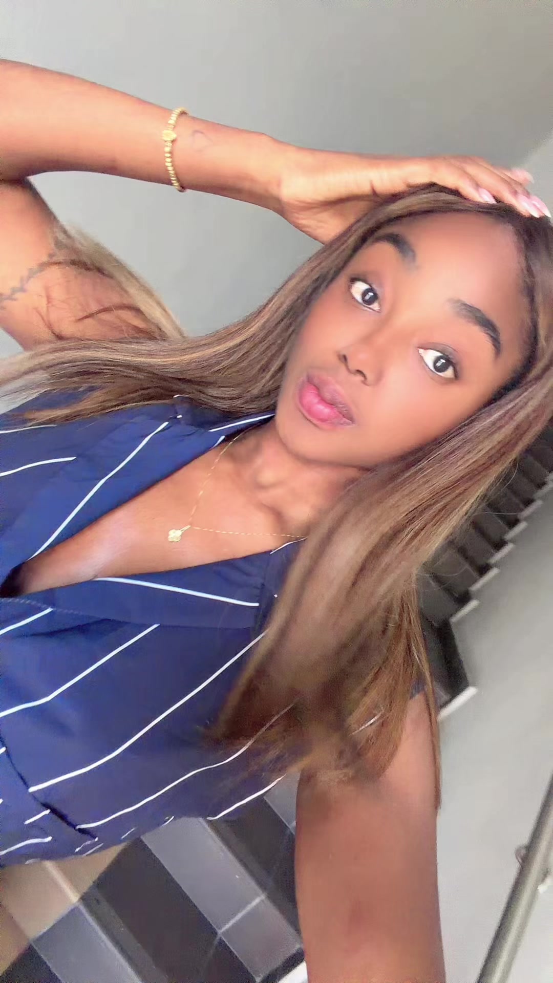 @Ebonypreciousss