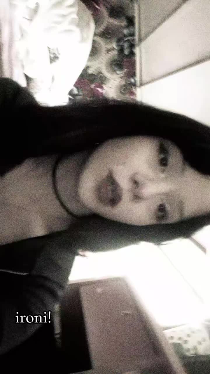 @shei⋆˚꩜。