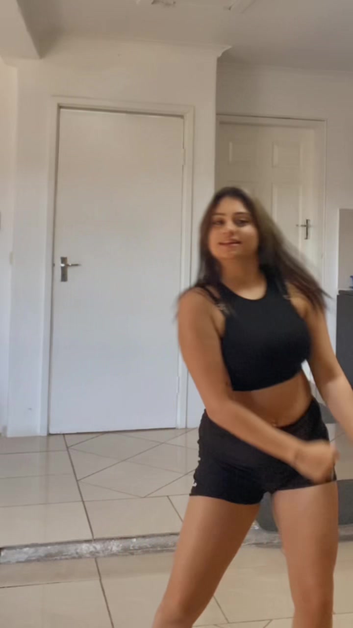 @content.with.shakira