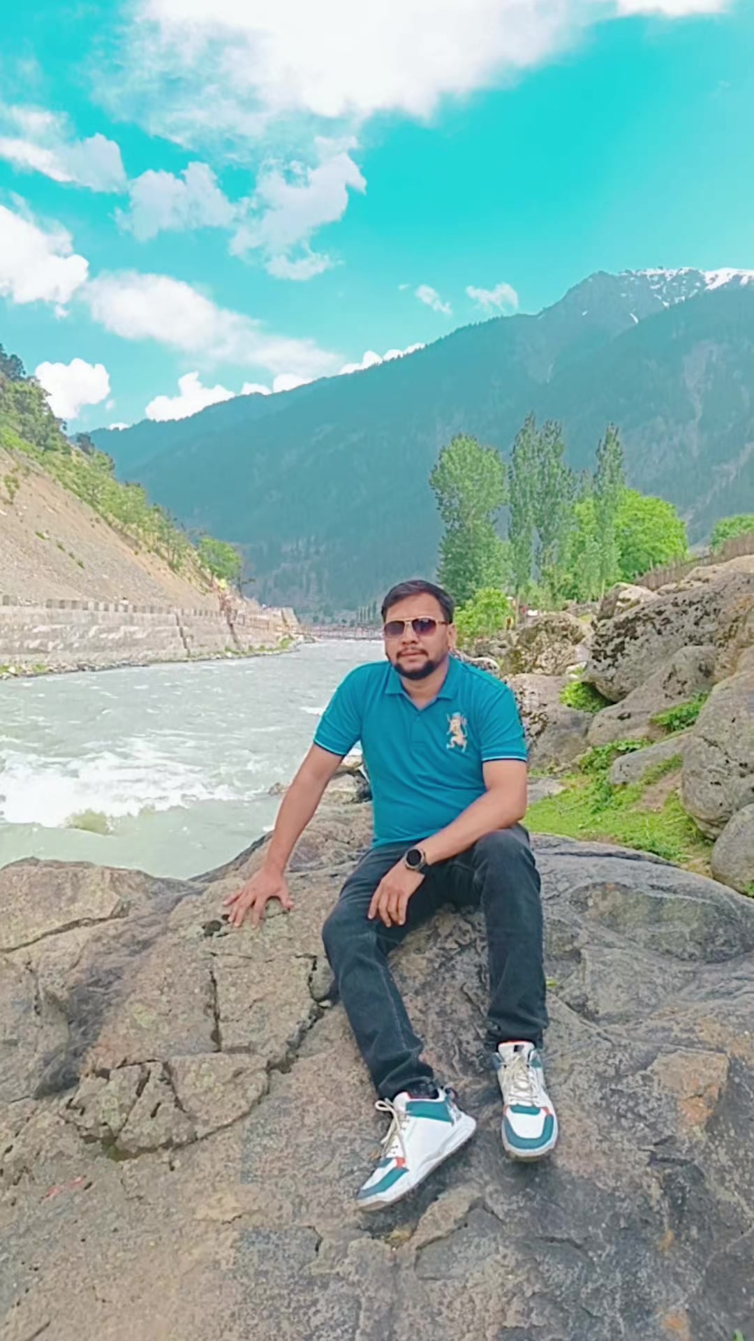 @humza nawab