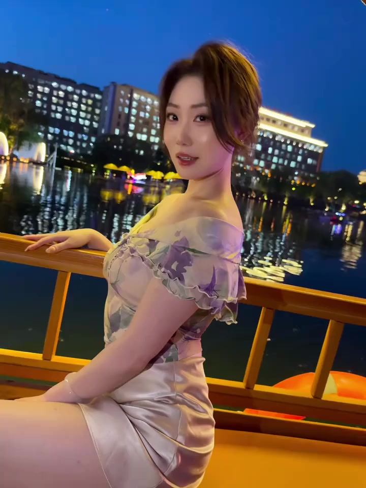 @我是文静