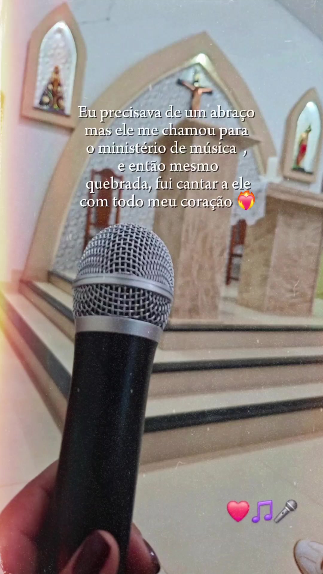 @&Eacute;rica Gomes