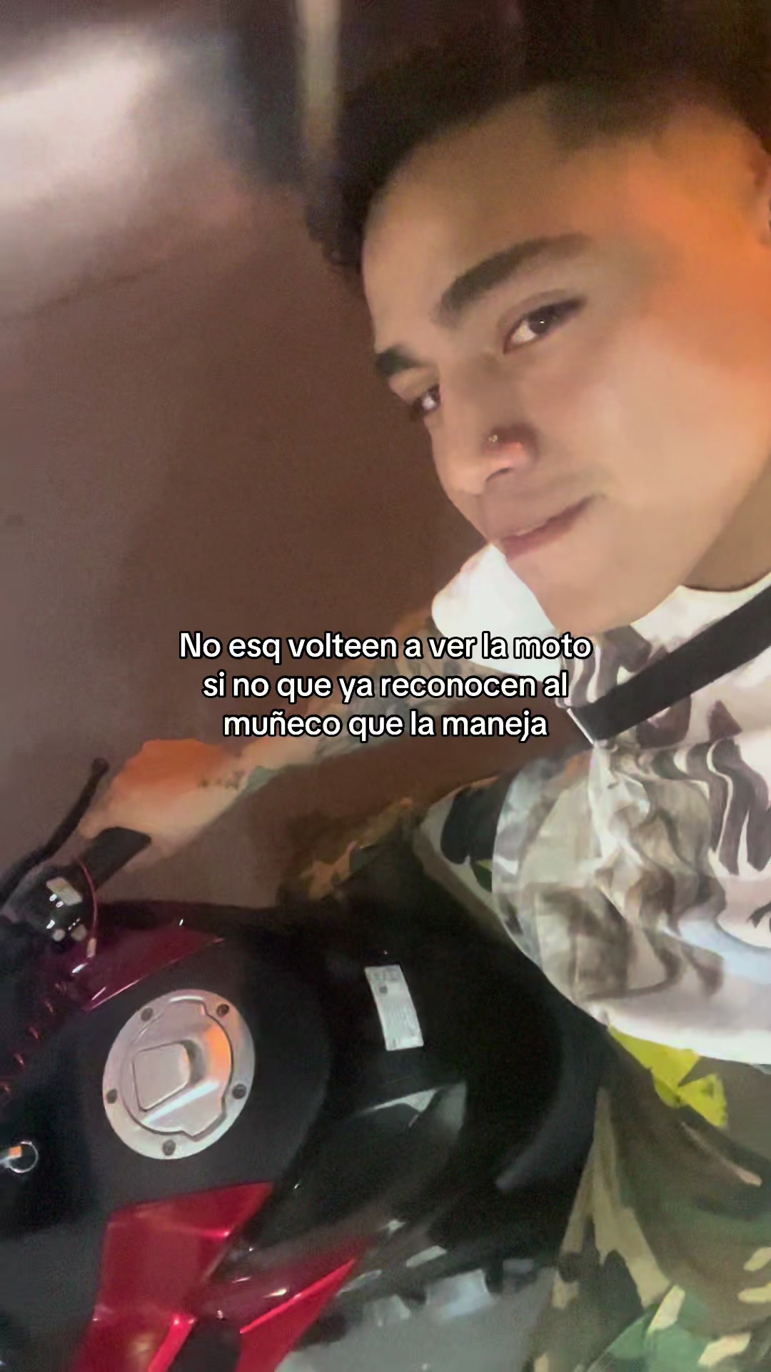 @Josueee_