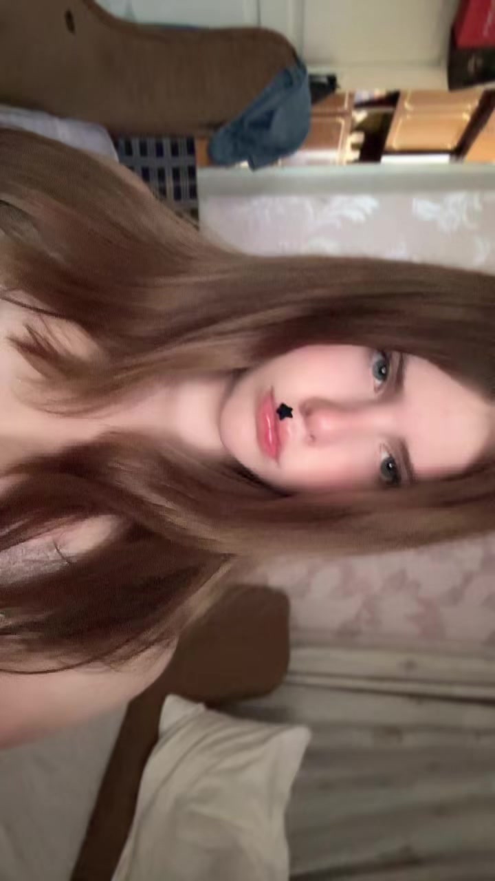 @juliaa