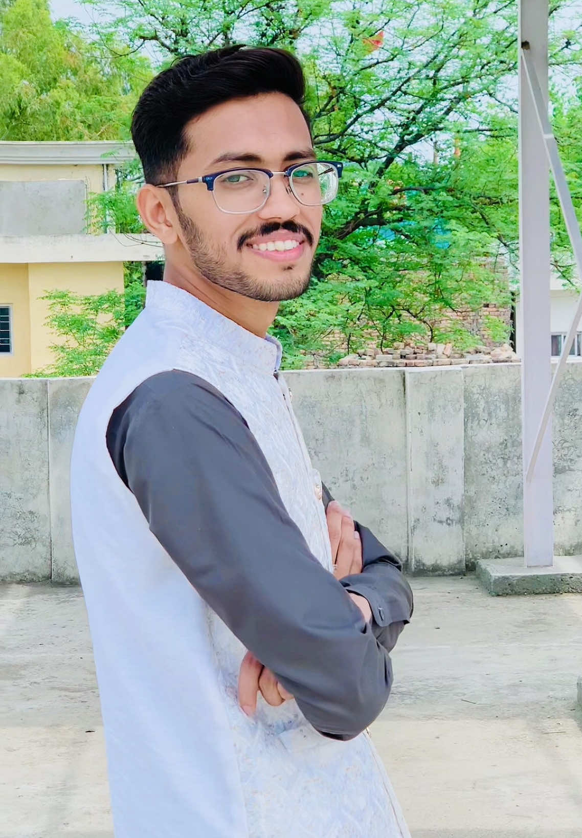 @وسیم ملک