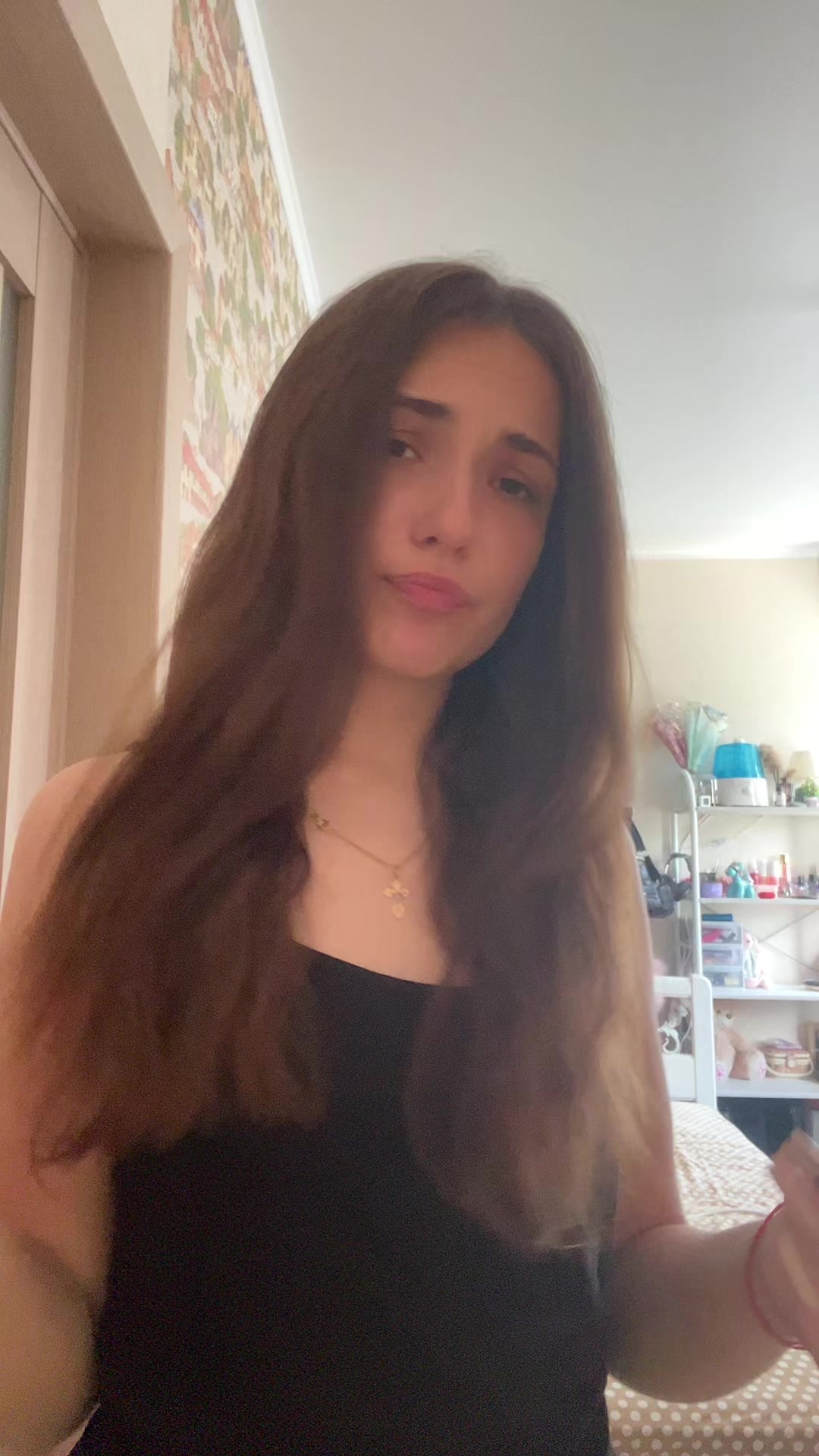 @nia