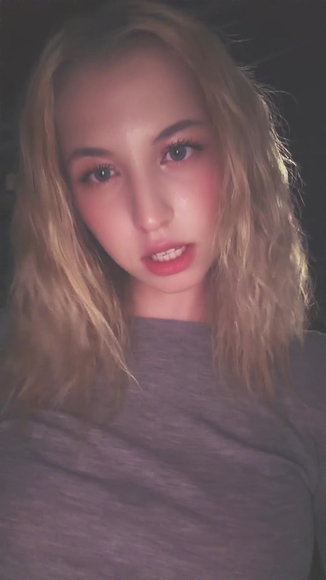 @<3