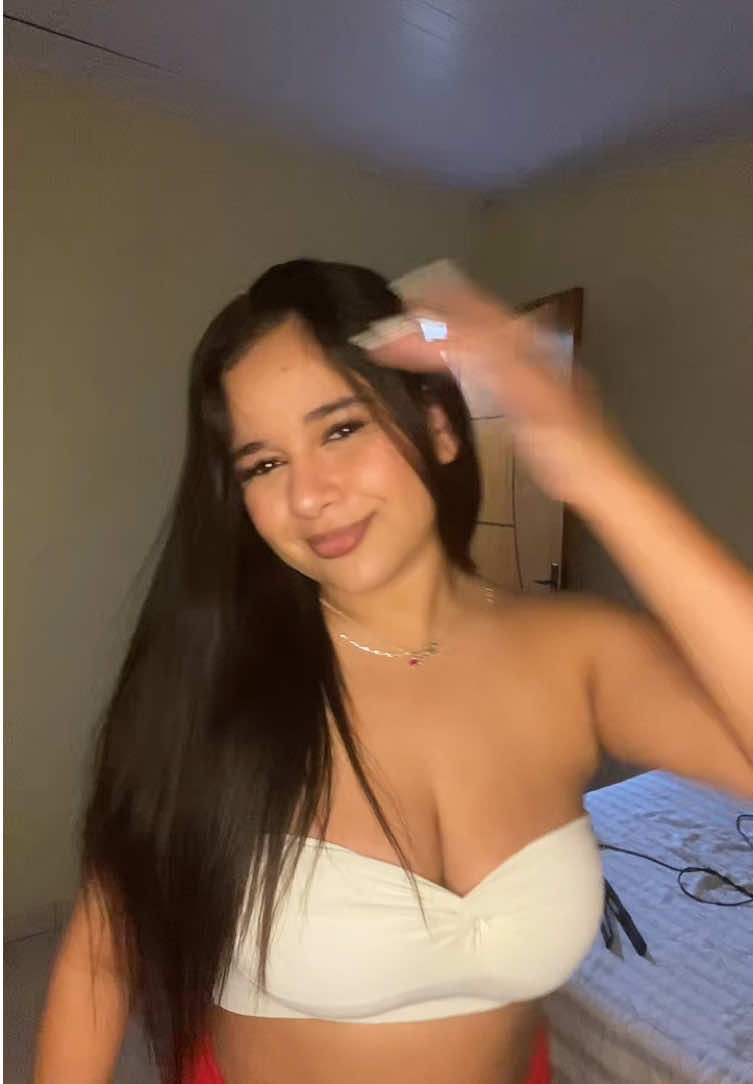 @Djulia_custodio