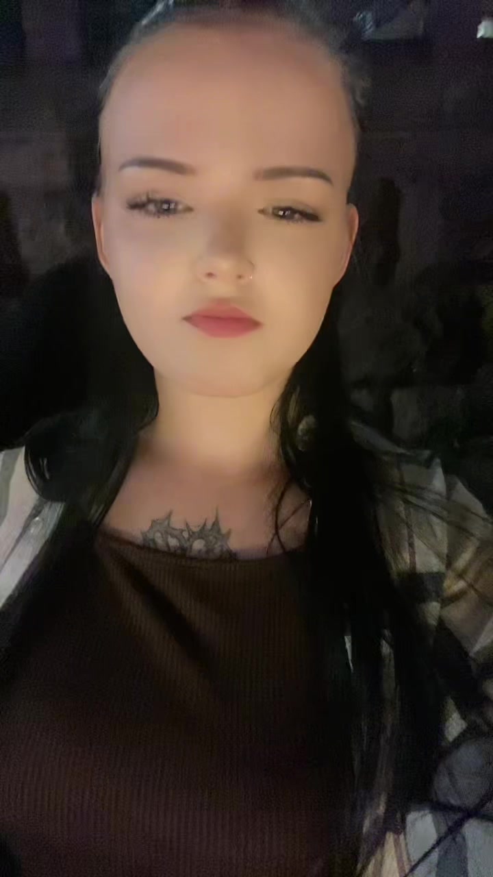 @Маленька