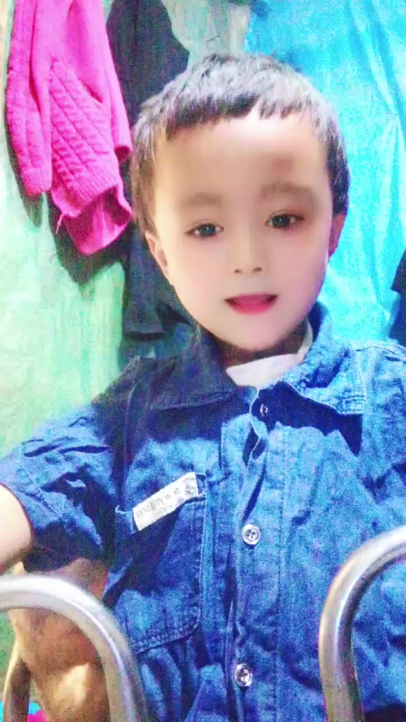 @A❤️D👨&zwj;👩&zwj;👦S