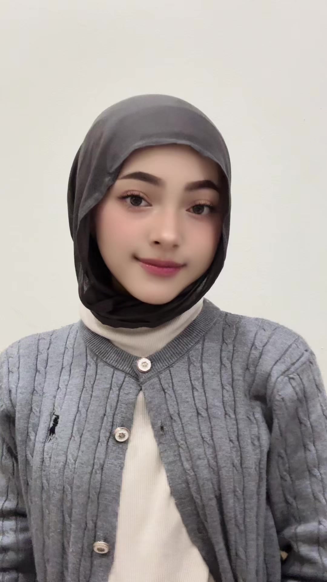 @intanmlna