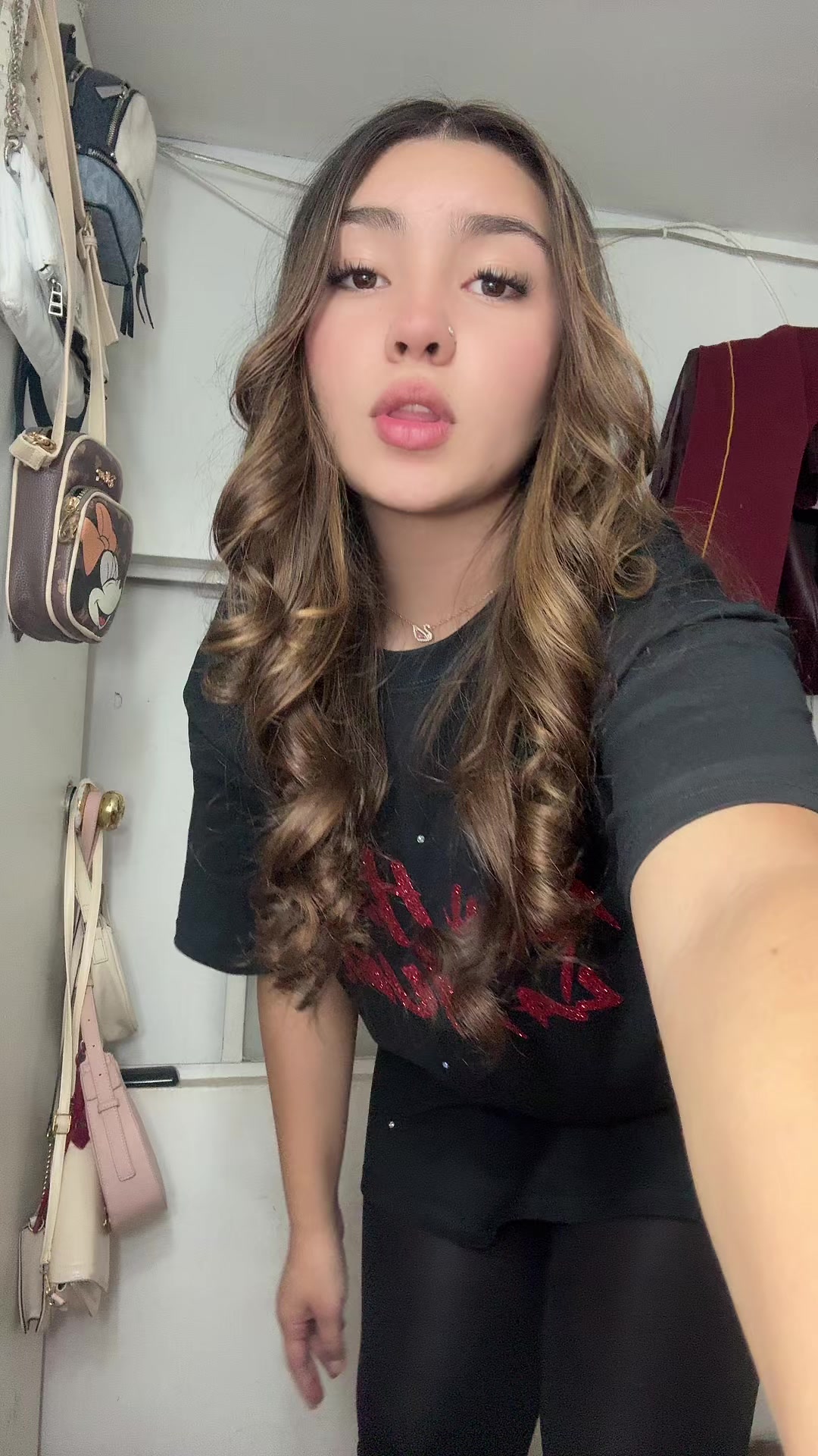 @𝓘𝓼𝓲𝓭𝓸𝓻𝓪💗