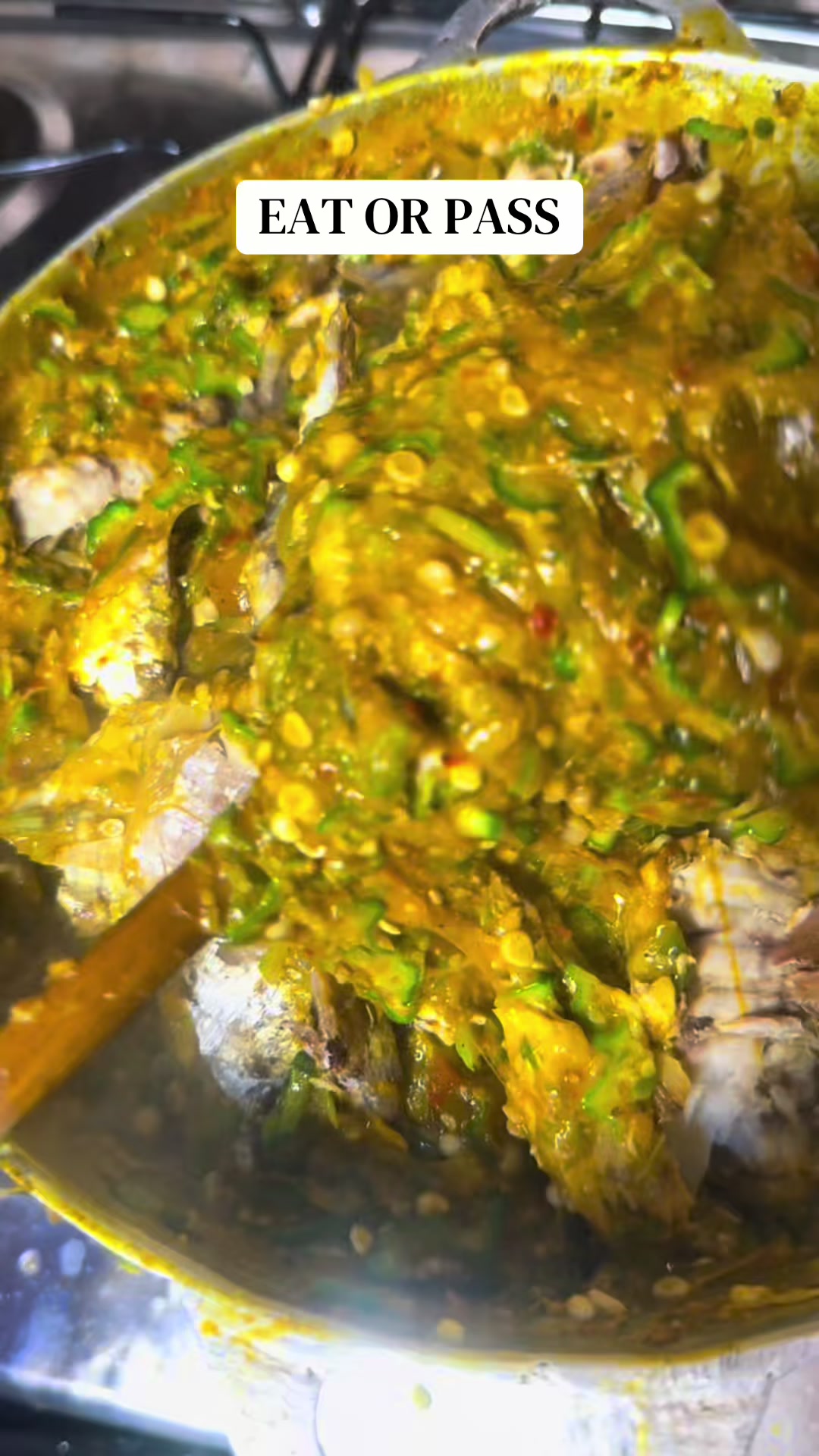 @Food Vendor in Freetown 🇸🇱