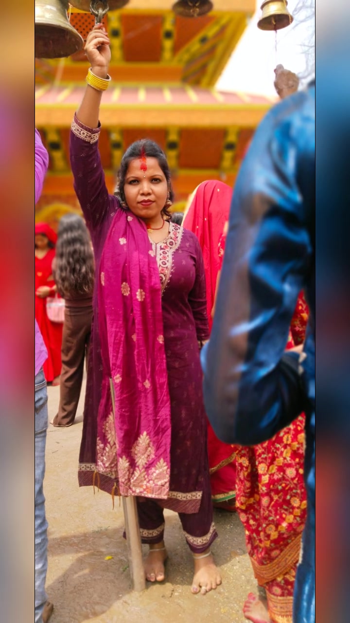 @Sochindar+Hina das