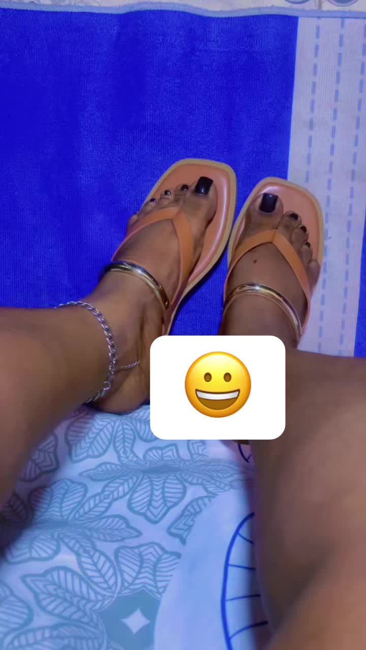 @Mrs Sarah🦋😈