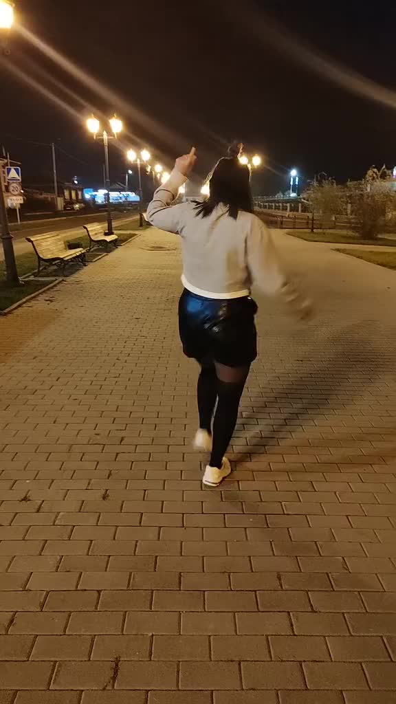 @Львица