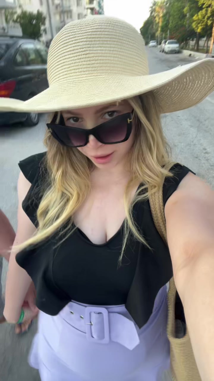 @Ebru Karadağ