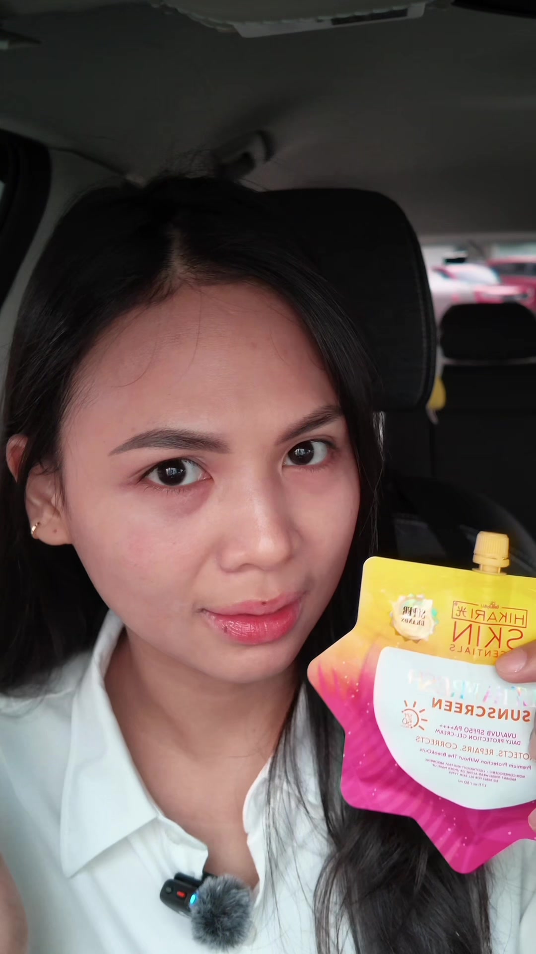 @Elay | The Skincare Junkie