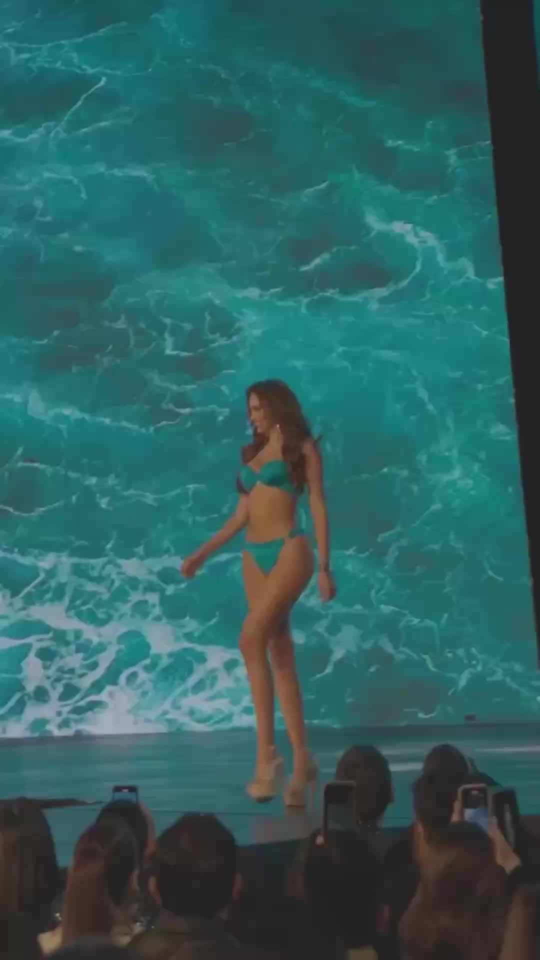 @worldshow19