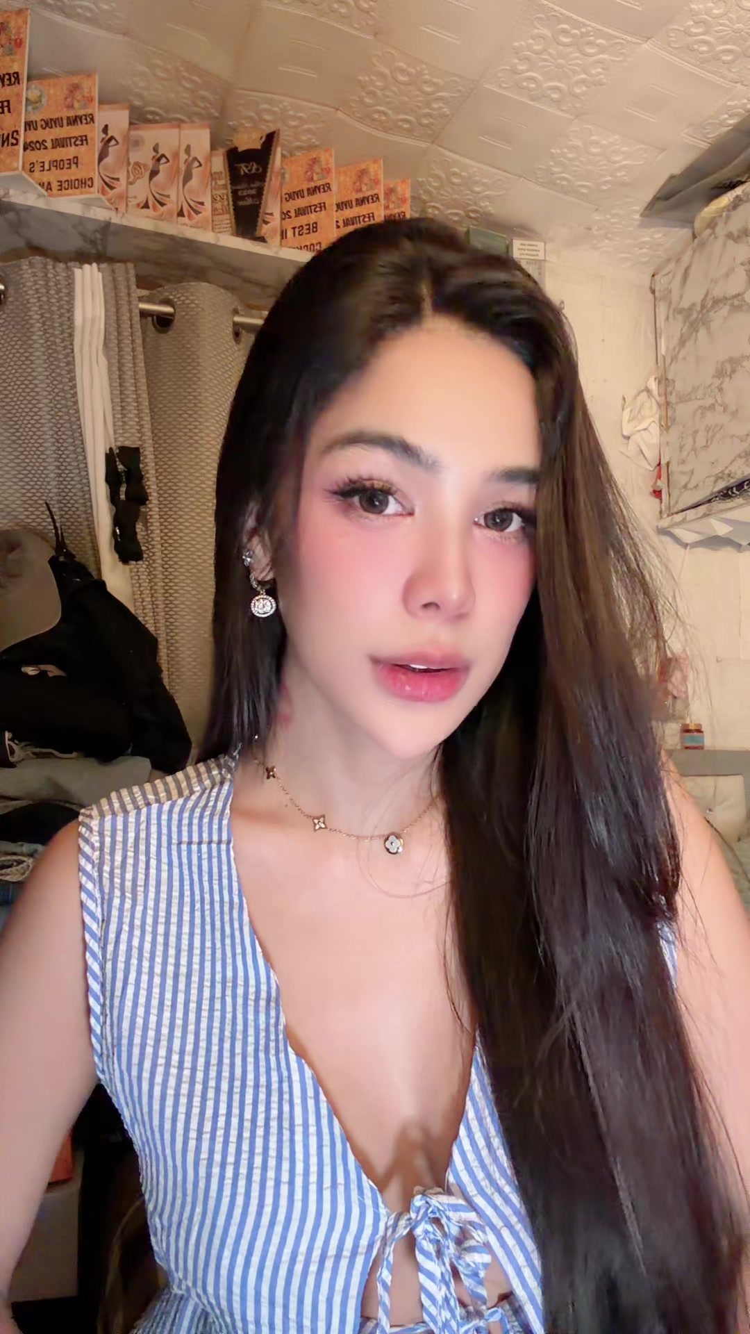@Chrissy Lee