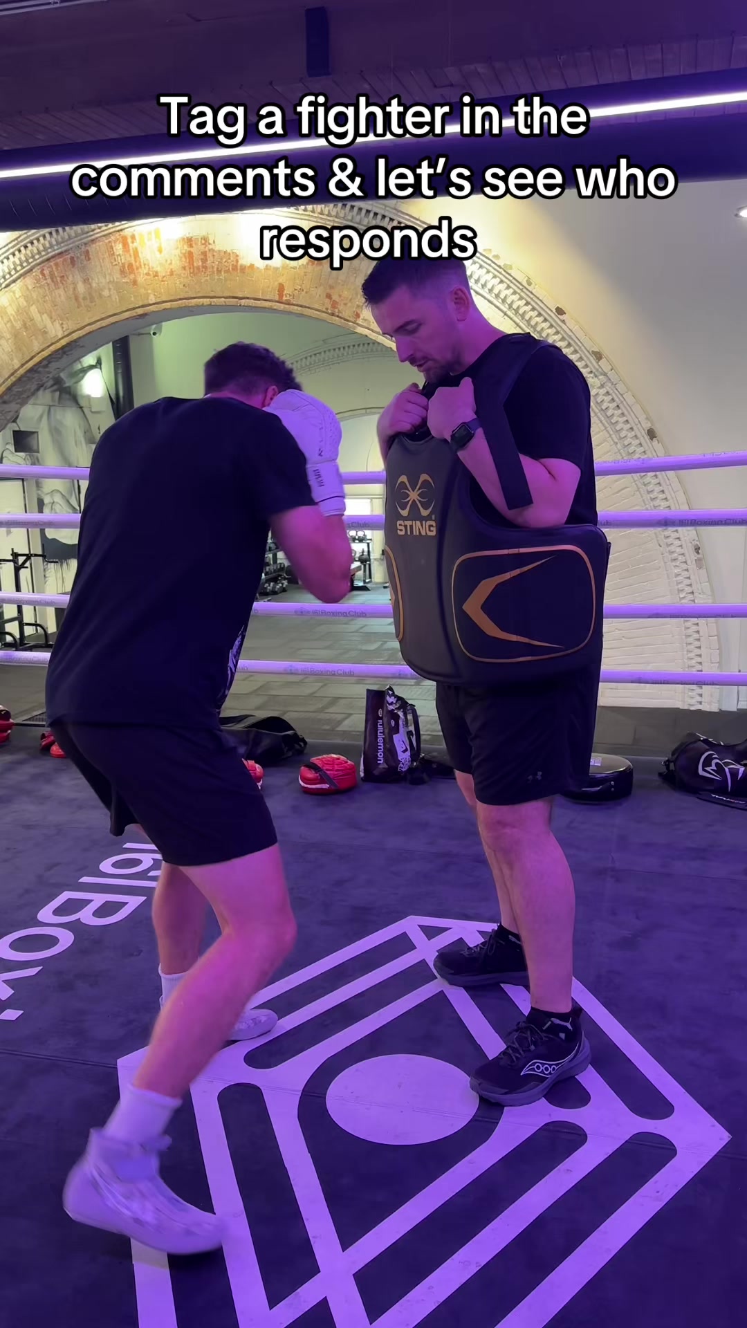 @Crossbow🥊