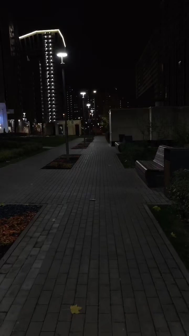 @Q