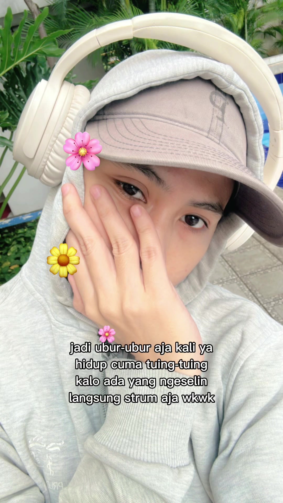 @‧₊˚✿ syifaaa˙ᵕ˙