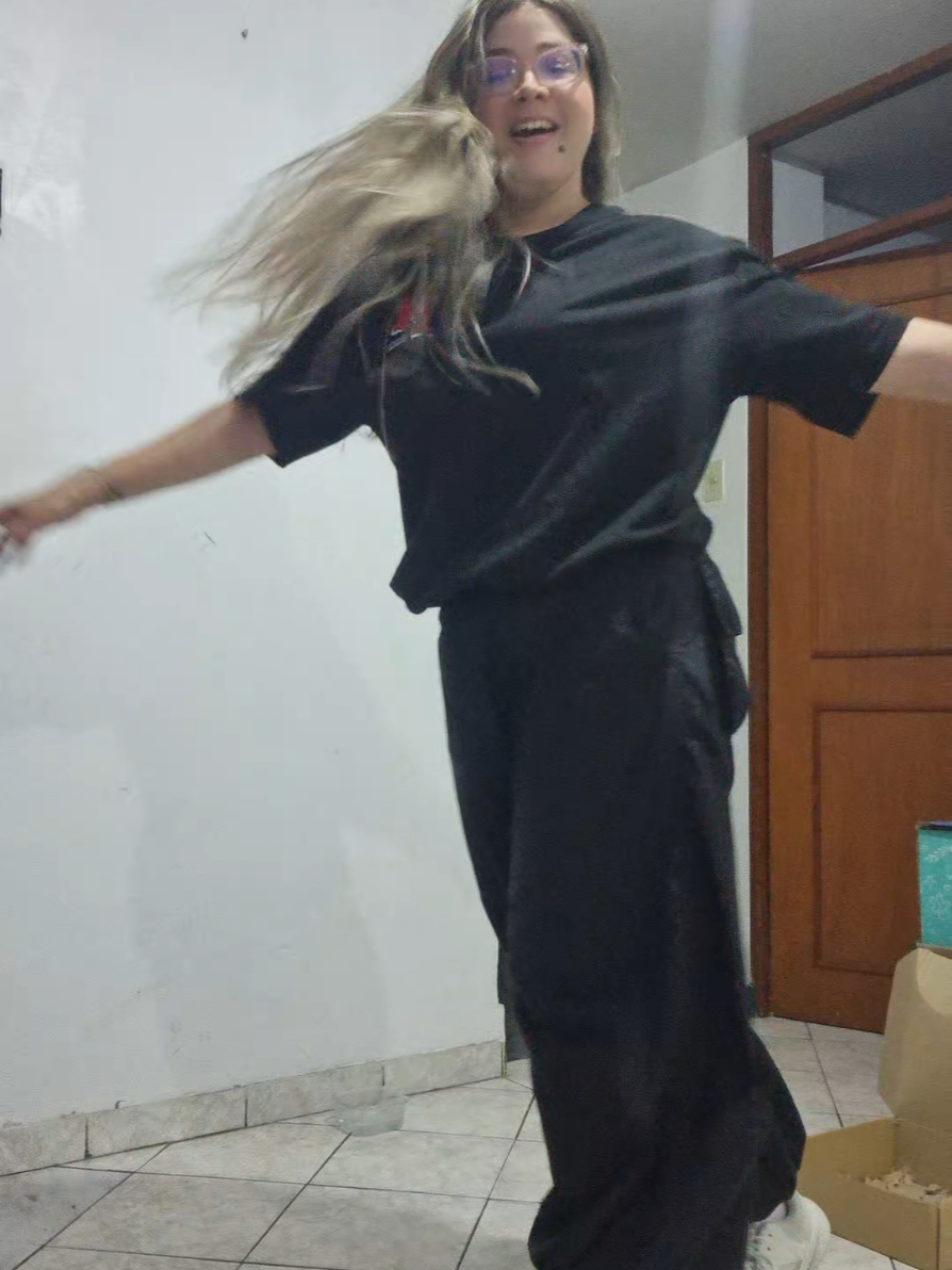 @Lili