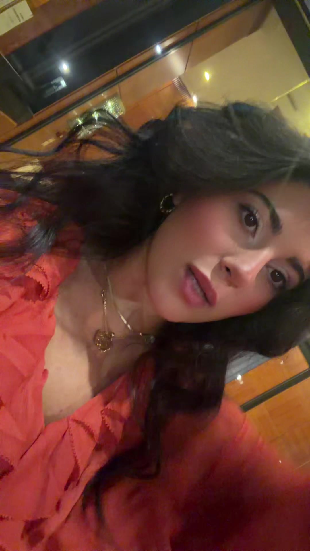 @Niusha