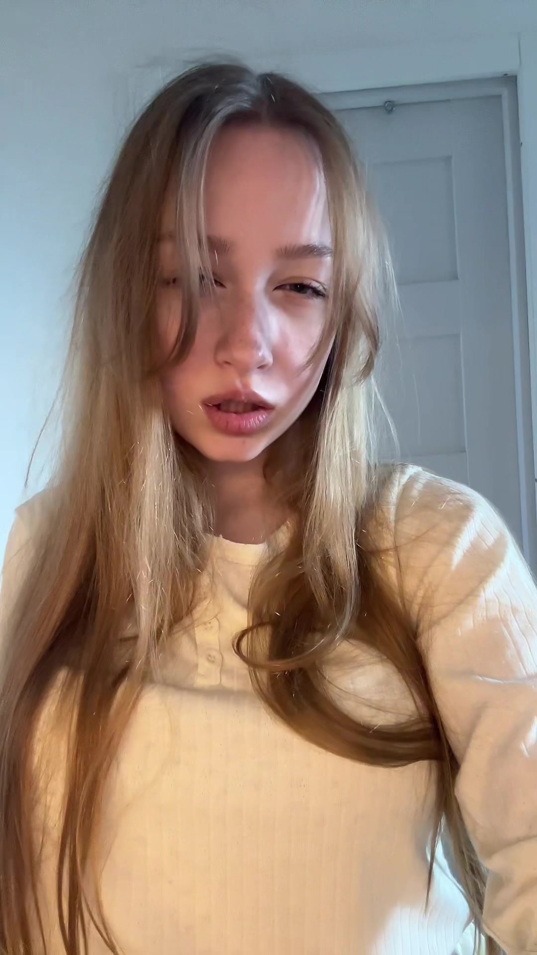 @полянкааааа