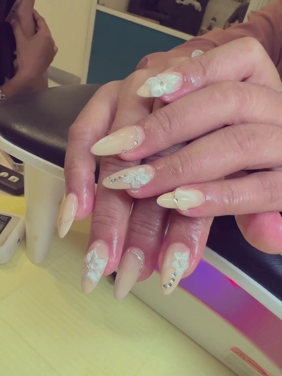 @Chaw’s Nail Studio(မြင်းခြံ)